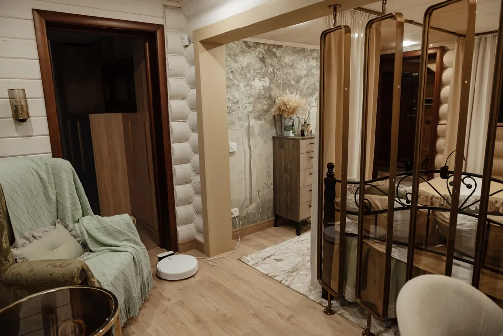 Уютный дом на берегу реки