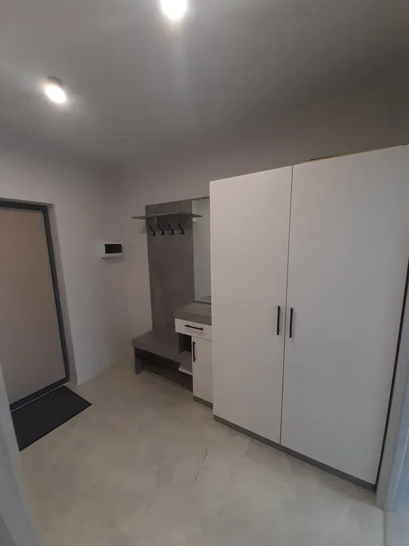 Однокомнатная квартира в новом доме, со свежим ремонтом, в центре