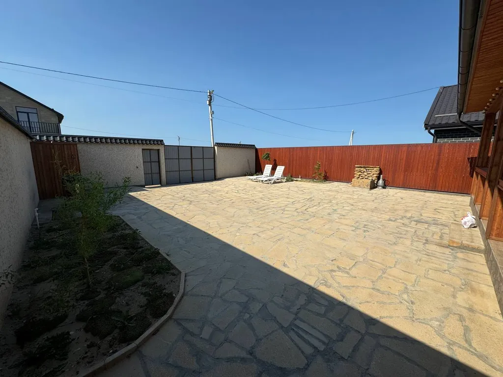 Дом коттедж на берегу Каспийского моря