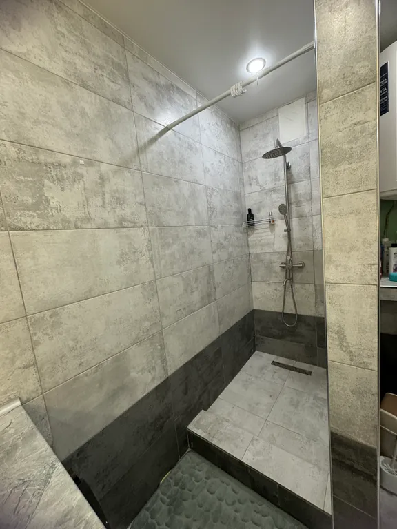 Квартира Просторная 3-комнатная квартира — Кущёвская