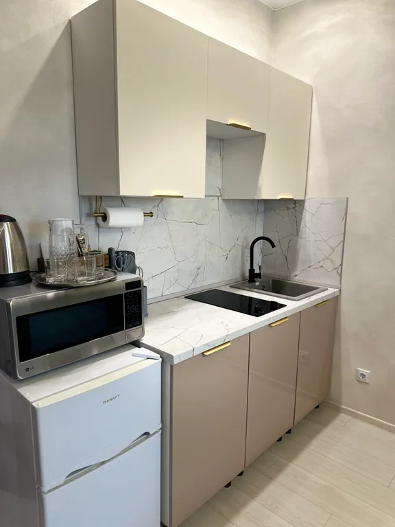 Теплая, современная студия