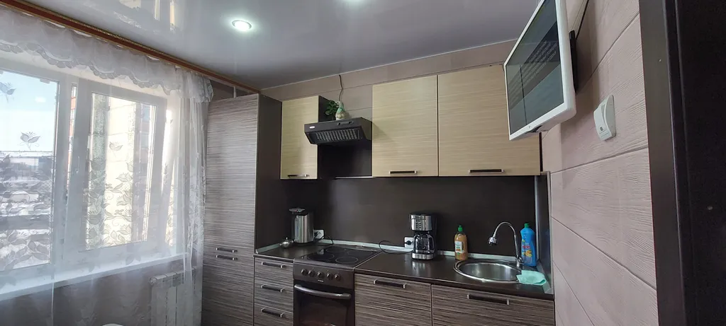 Хорошая 3-комнатная квартира в Талнахе, для организаций