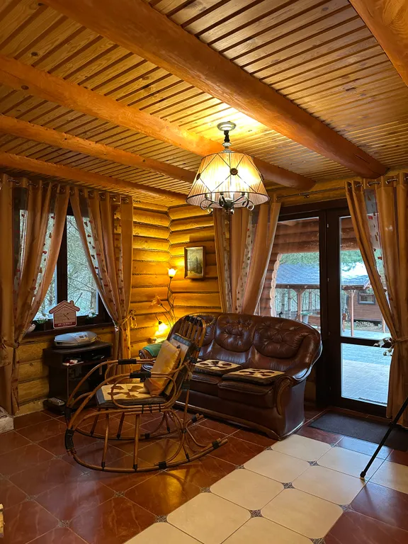 Гурница Хауз - уединенный дом на берегу озера