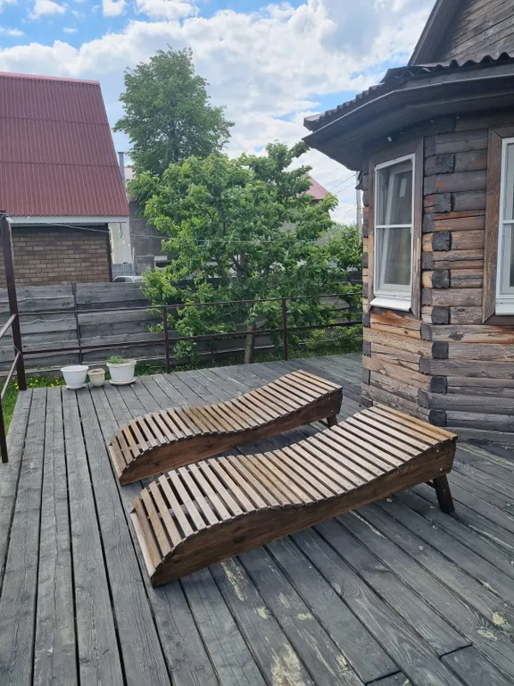 Уютная дача "Дом на дереве" в черте города