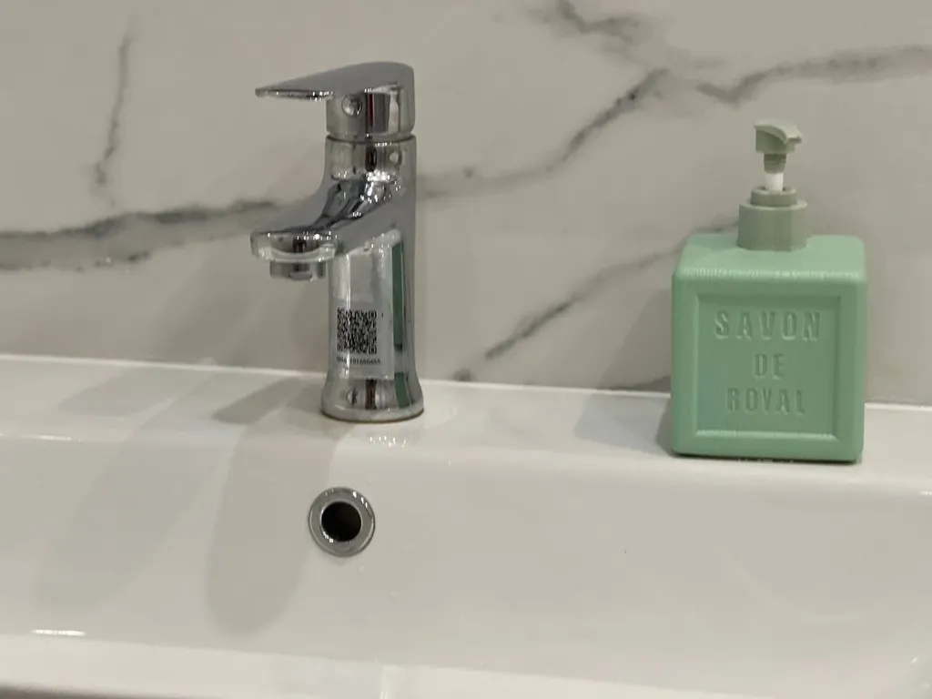 Комфорт-апартамент Chill Pill, центр, новостройка