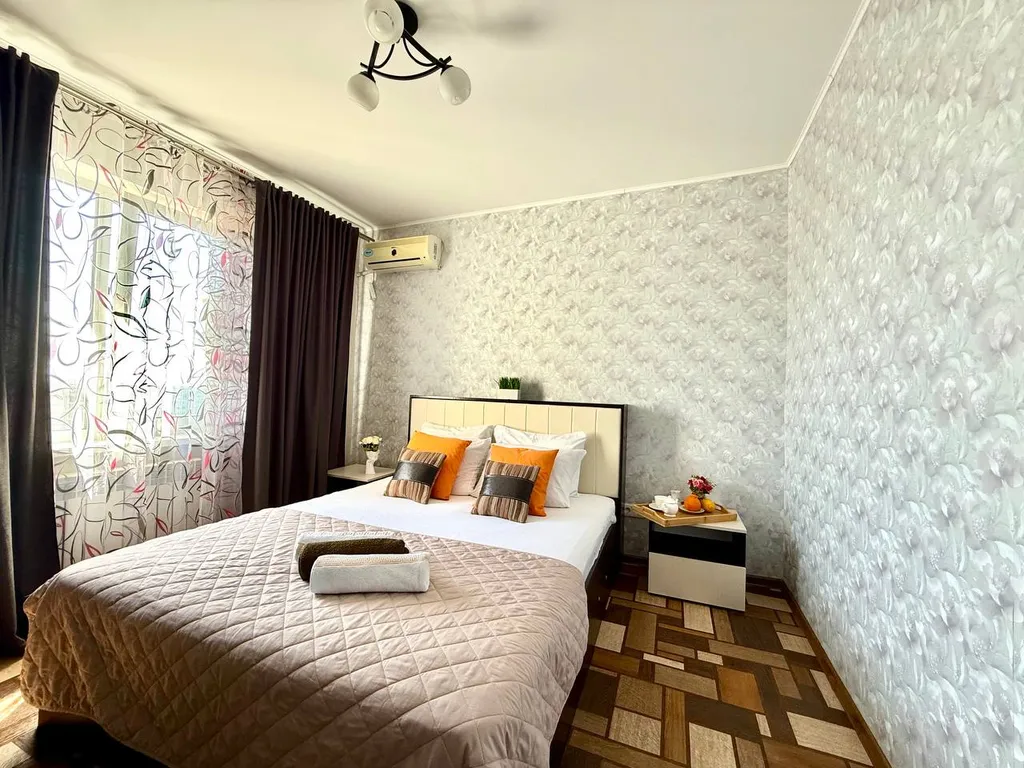 4-комнатная Квартира