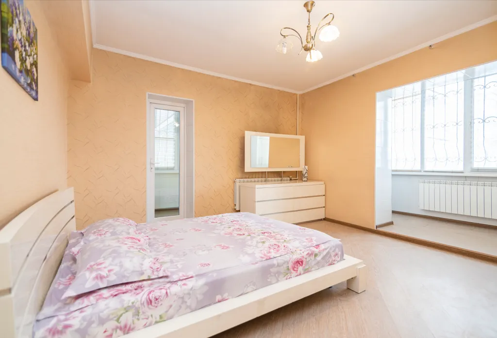 3-комнатная квартира в престижном районе Алматы