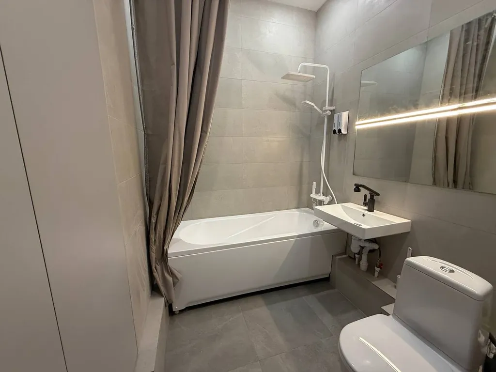 Новая, современная квартира