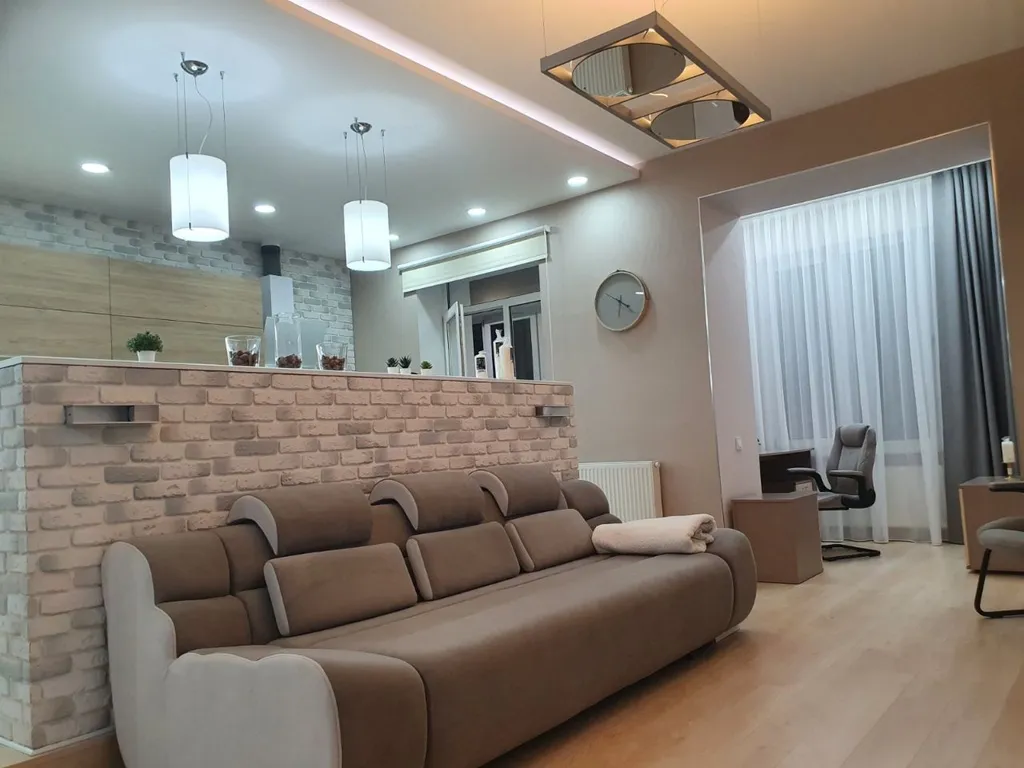 Квартира в новом доме с паркингом