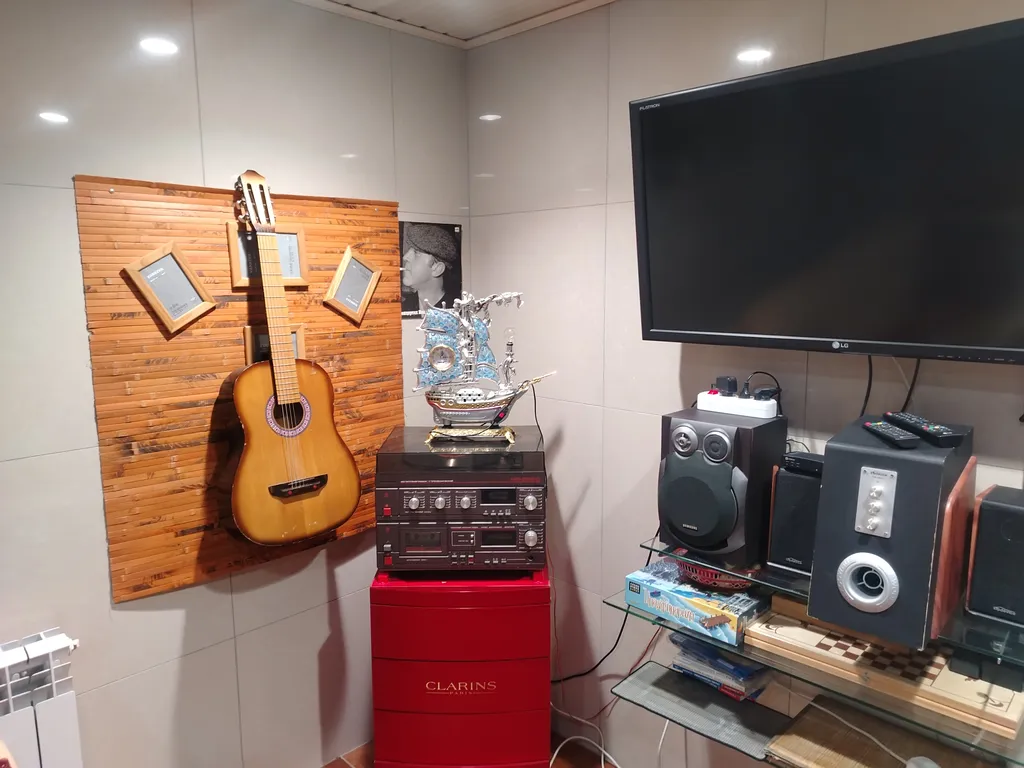 Гостевой дом Панорама на набережной реки Вичкинза с видом на Храм