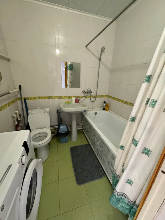 Квартира рядом с Коллажем, памятником Победы