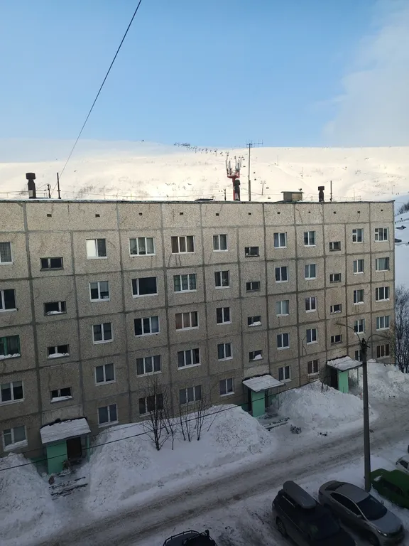 Комфортный апартамент с видом на горы