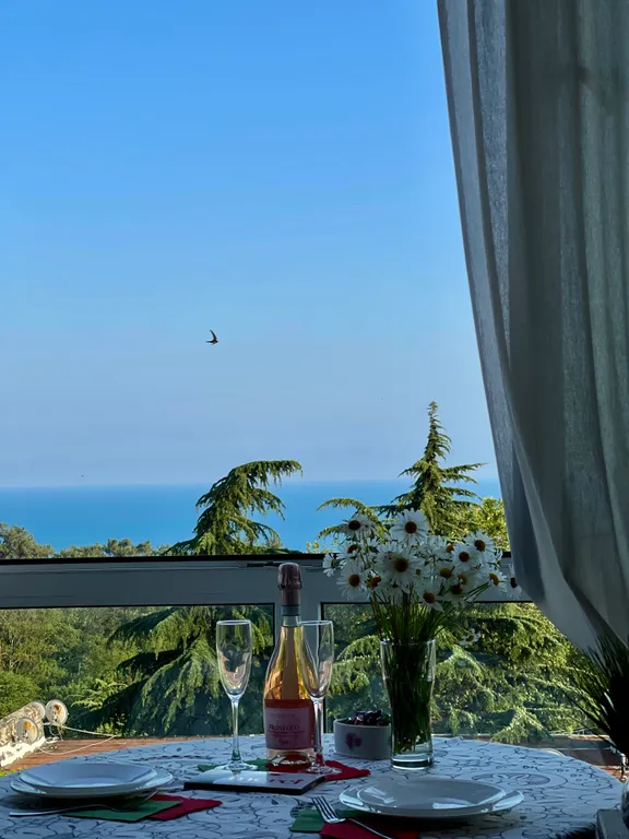 Уютная квартира с видом на море