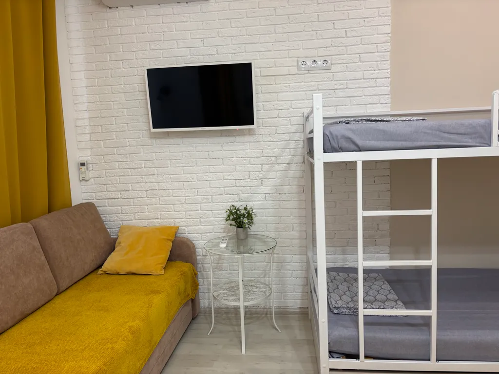 Новая студия с видом на море