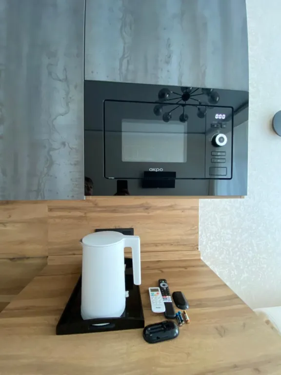 Современная квартира с кондиционером, с красивым видом на горы