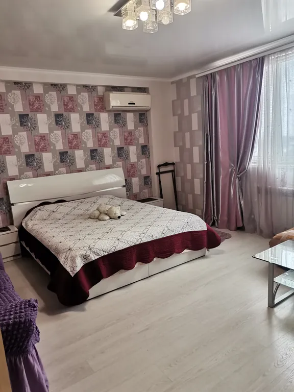 Квартира Апартаменты у моря и парка Победы — Севастополь