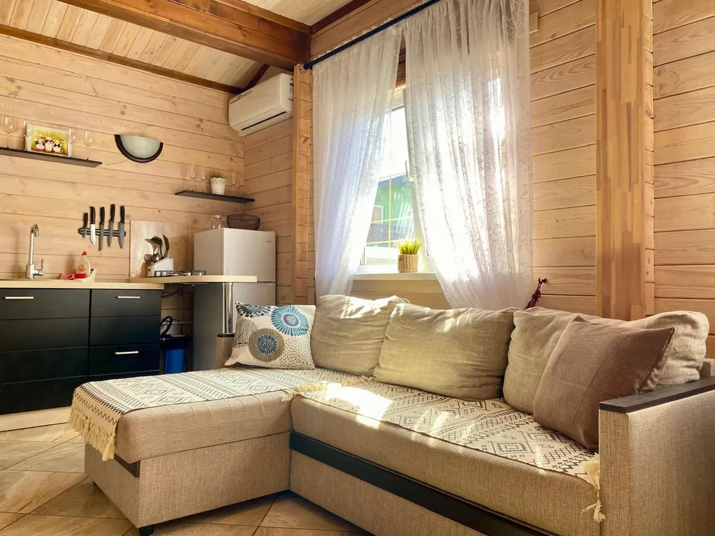 Деревянный домик с русской банькой в Большой Царевщине