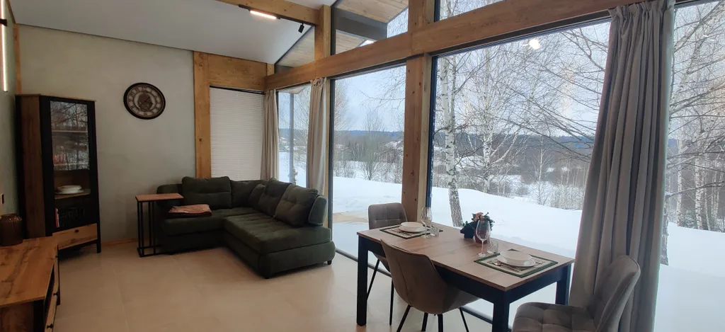 Панорамный дом с баней