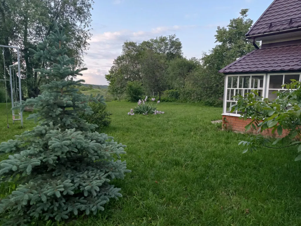 Красивый дом в деревне