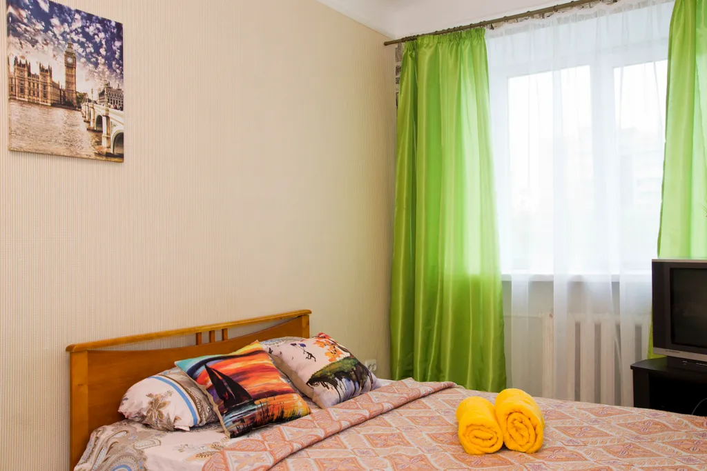 Квартира 2-комнатная Квартира — Омск