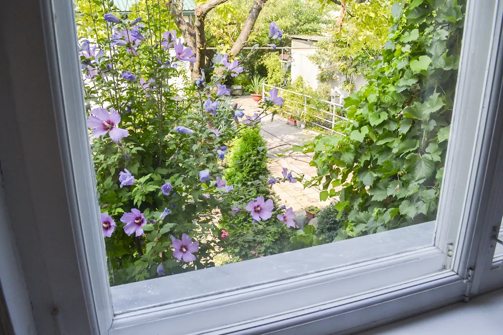 Коттедж Уютный дом с двумя спальнями в центре города — Ессентуки