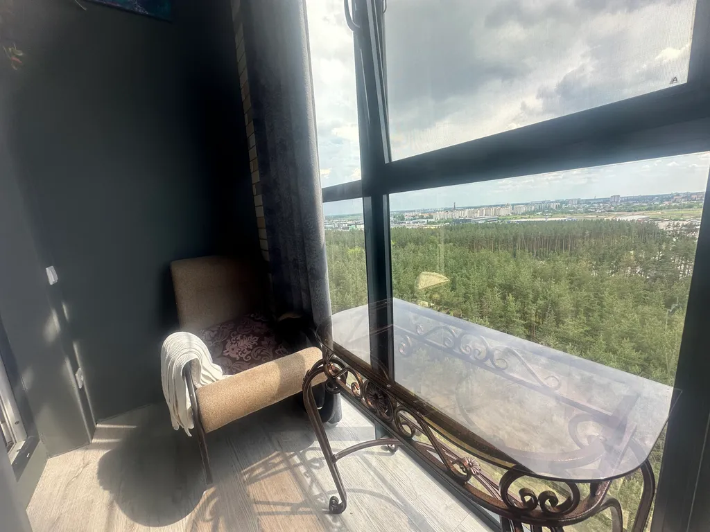 Шикарная новая трёхкомнатная квартира комфорт класса