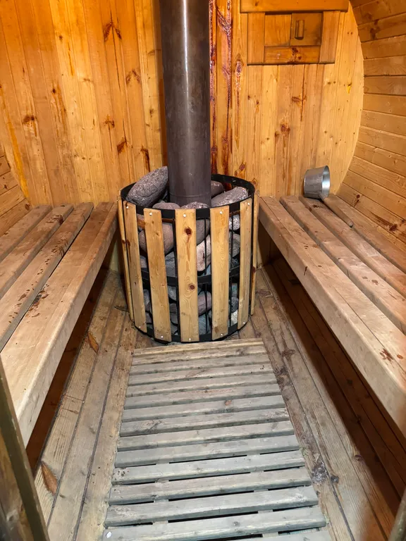 Дом с баней и бассейном