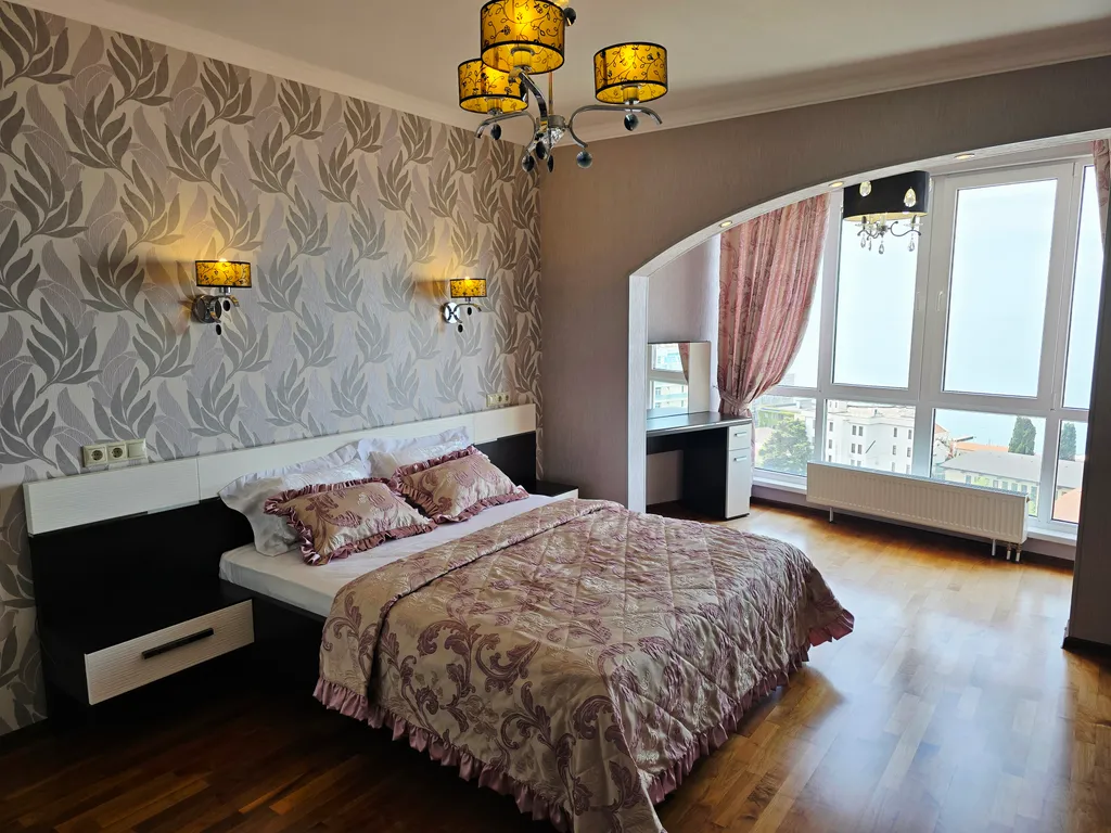 Квартира Просторная квартира с панорамным шикарным видом на море — Адлер