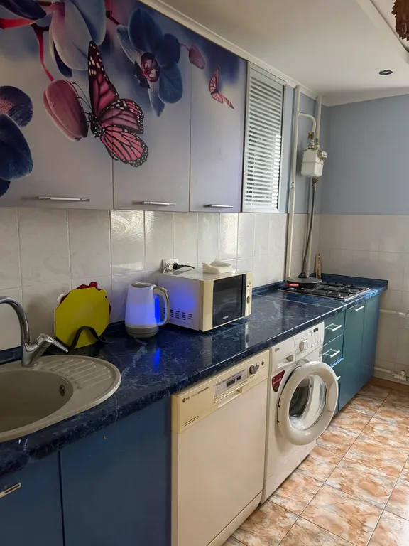 Красивая квартира недалеко от моря