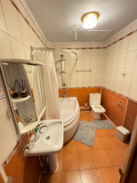 Квартира Квартира Двухкомнатный номер на 3-м этаже — Геленджик