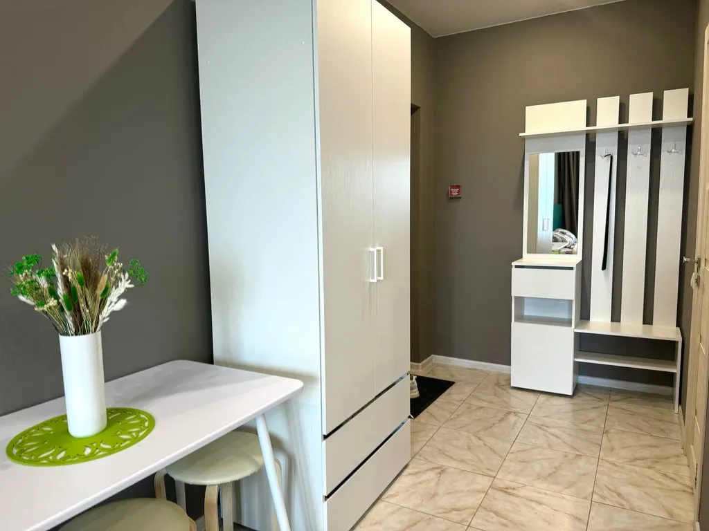 Студия напротив Онкоцентра клиники