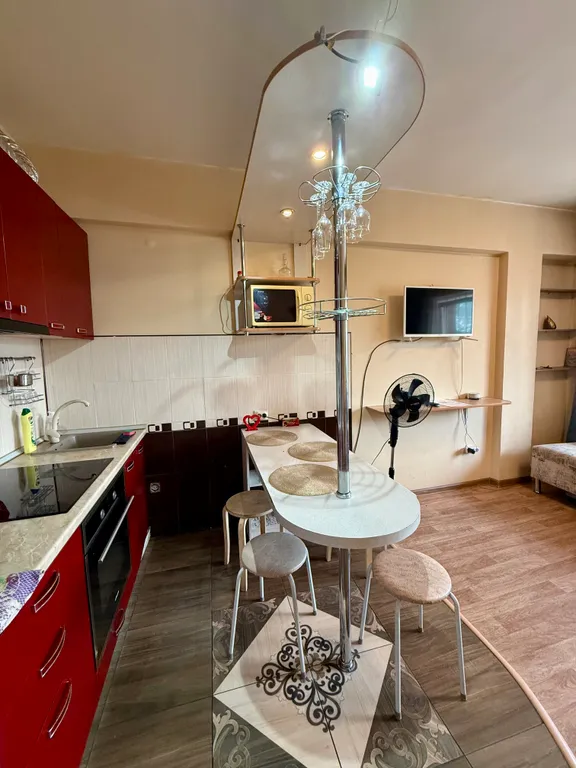 Квартира Квартира Евро двушка рядом с ТЦ Сильвер мол — Иркутск