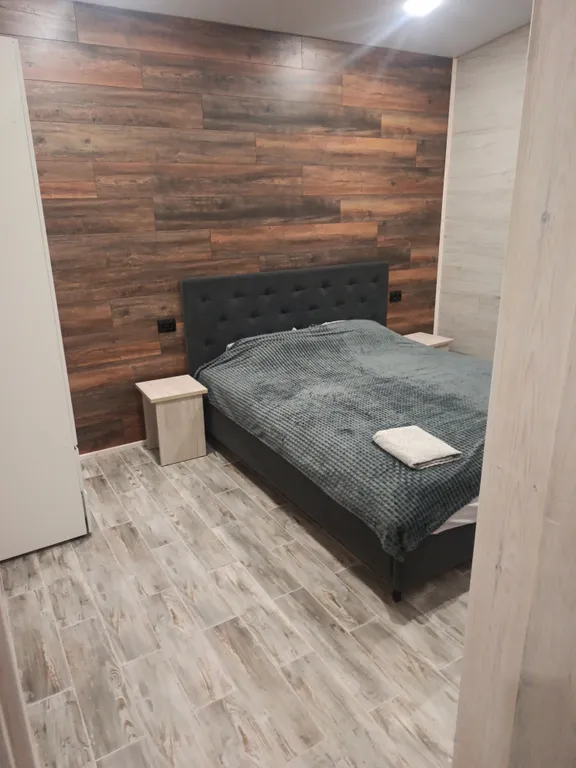 Срубовой дом на берегу Волги