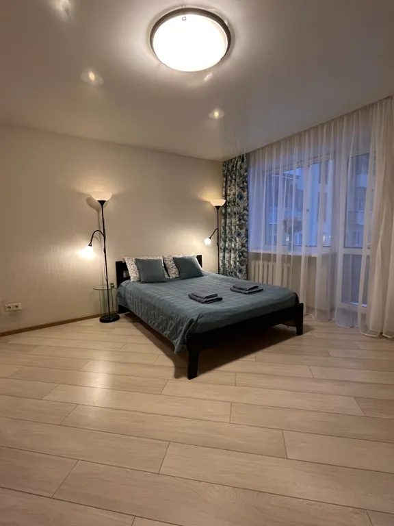 Для доброго гостя и ворота настежь