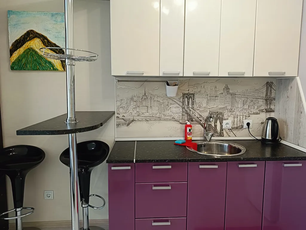 Уютная студия с видом на бульвар