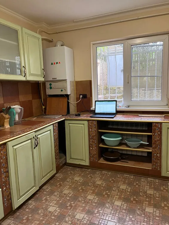 Большой уютный дом в центре