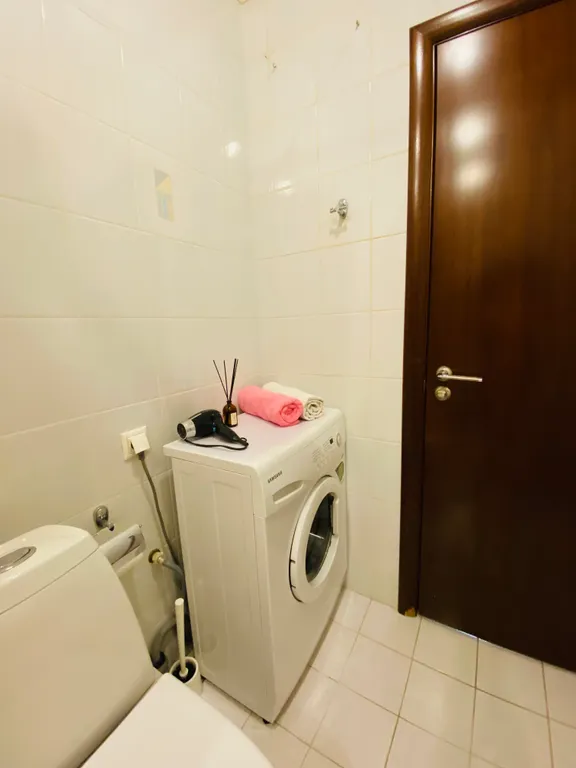 Квартира у центральной площади рядом с набережной