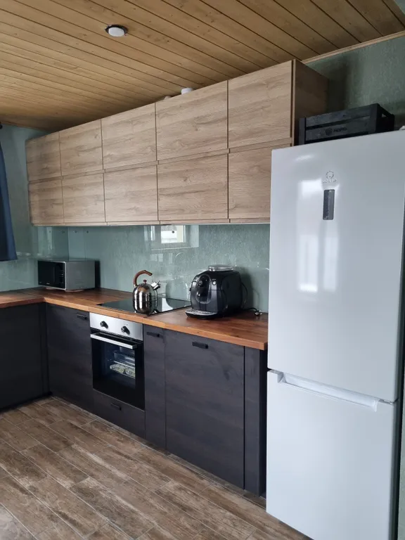 Дом-коттедж у Ладожского озера