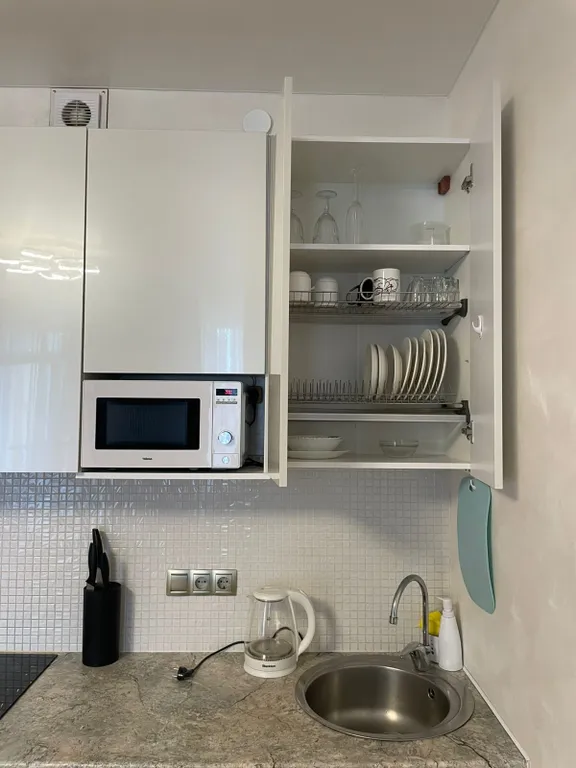 Квартира Квартира Уютная студия для командировочных и пар с детьми — Шушары