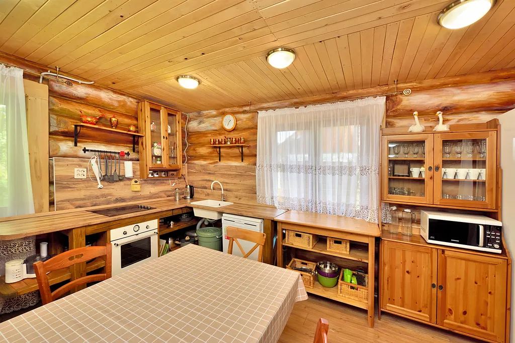 Уютный 2этаж дом 180 м² у леса в 3 км от глц абзаково - отдых до 13 гостей