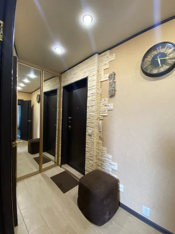 4-комнатная Квартира