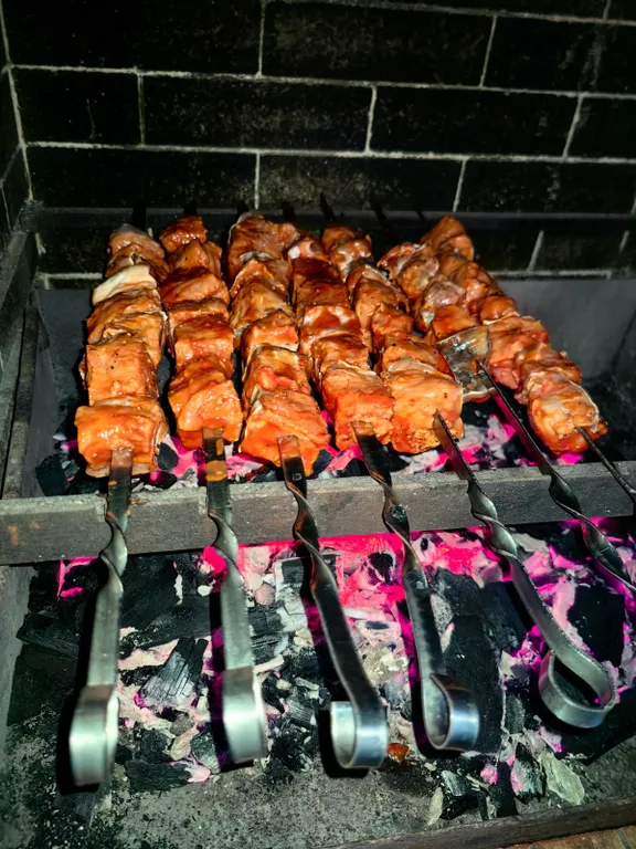 Коттедж FLIGELMUZ (Загородный Музыкальный Флигель). — Северская