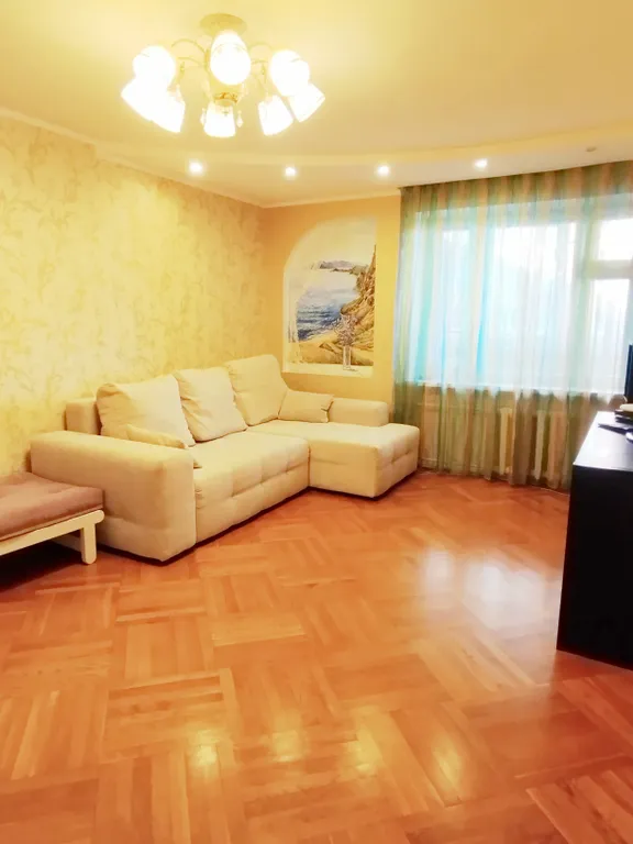 Великолепная семейная квартира в центре рядом с центральным парком — аренда посуточно в Тула