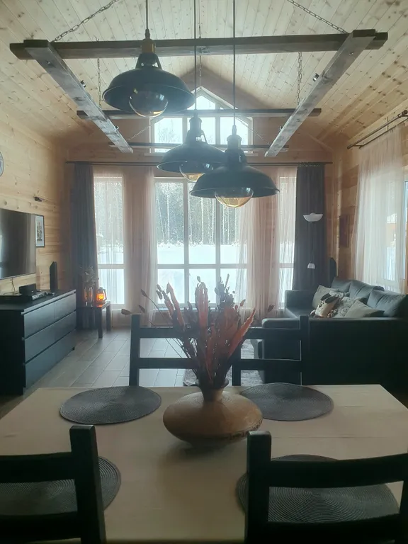 Дом на берегу