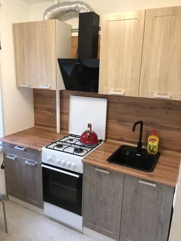 Теплая уютная квартира в центре города со всеми удобствами.