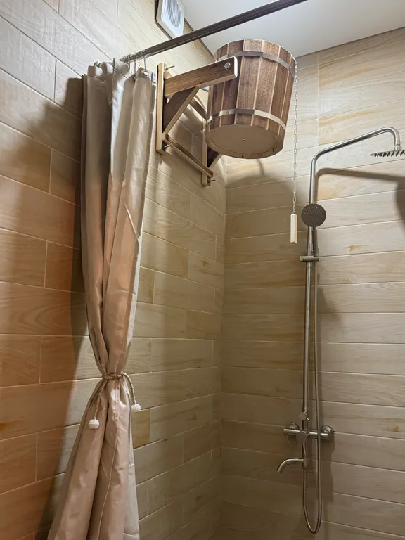 Дом с баней, бассейном и мангалом