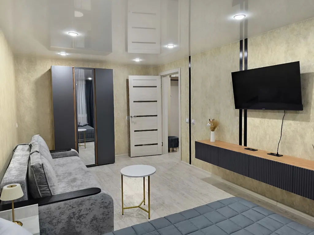 Новая квартира с хорошим ремонтом