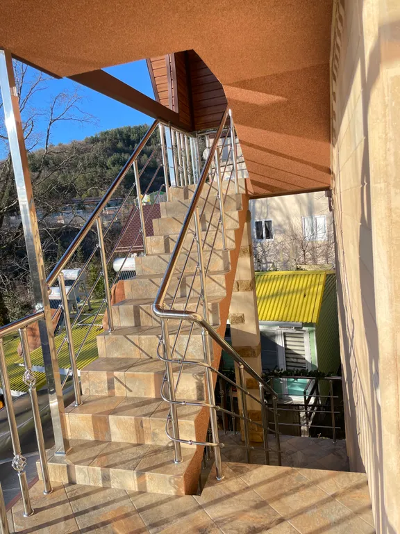 Уютная квартира в частном доме