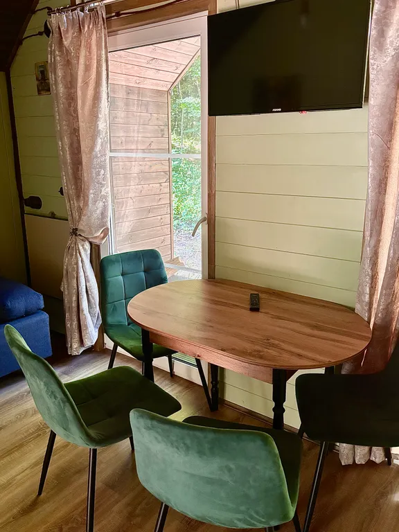 Коттедж на берегу речки