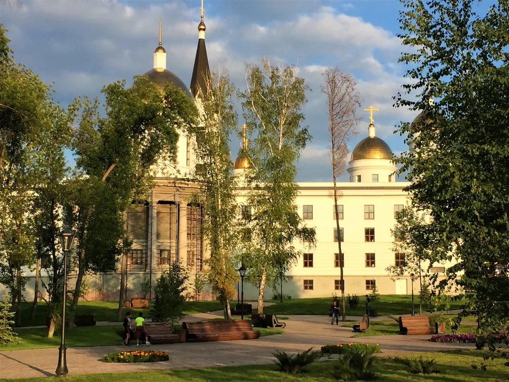 Квартира Квартира с цветами и видом на Собор — Самара